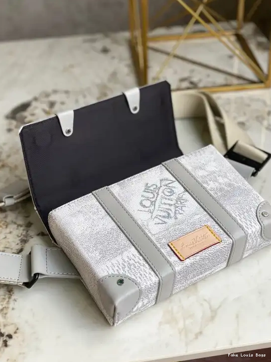 Repzbay VUITTON LOUIS SLINGBAG TRUNK 0602